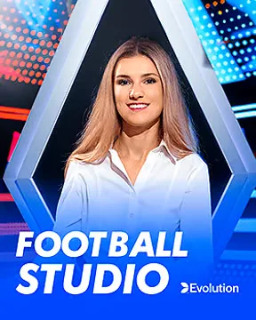 Ficha do Football Studio ao vivo: a apresentadora atrás da mesa e o escudo do jogo com uma bola de futebol sobreposto à imagem.